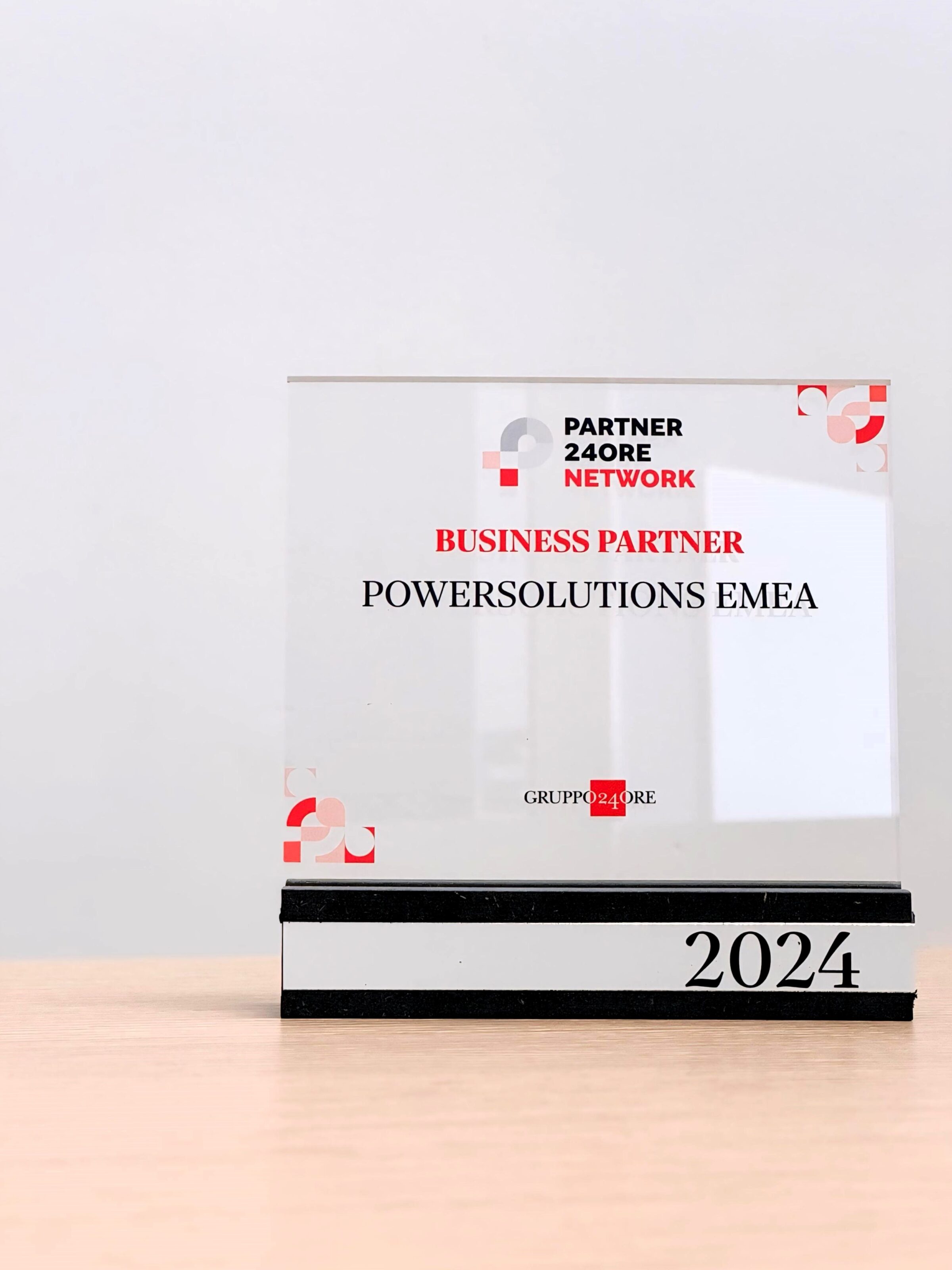 PowerSolutions riceve la prestigiosa targa Business Partner 24ore Network